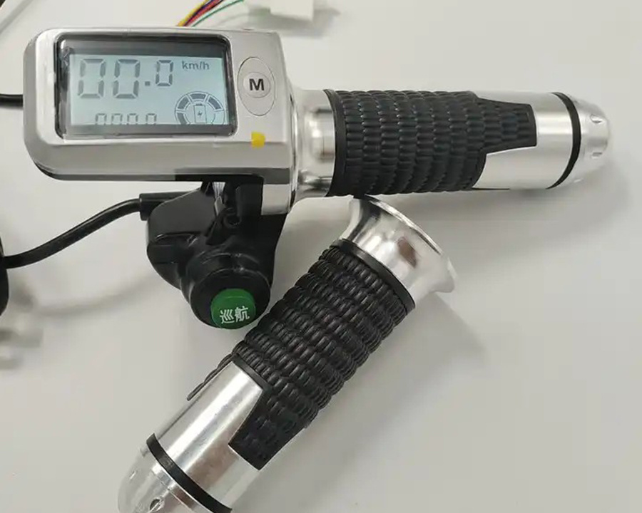 Twist Throttle 36v48v With LCD Digital Display Accelerator Rolling Handlebar Grips for Electric Bike Scooter Tricycle ATV Parts