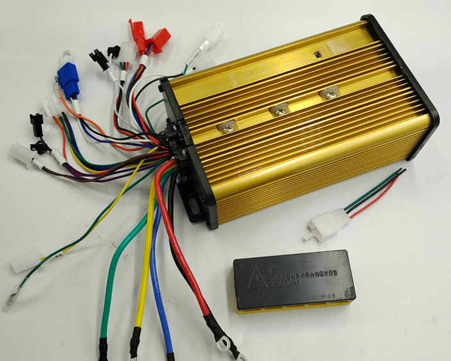 Three Wheel/Two Wheel Intelligent Variable Frequency Six Mode Controller