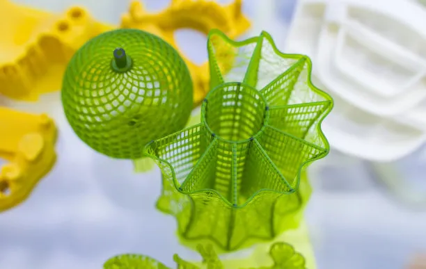 Main processes and commonly used materials for 3D printing