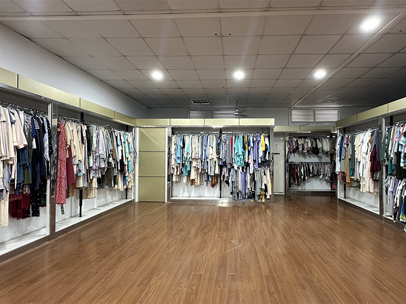 What is the market outlook for men's clothing