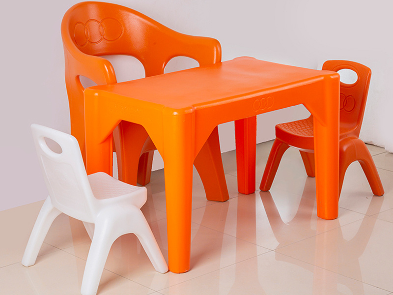 Factors Affecting the Foaming Process in Rotational Molding Products