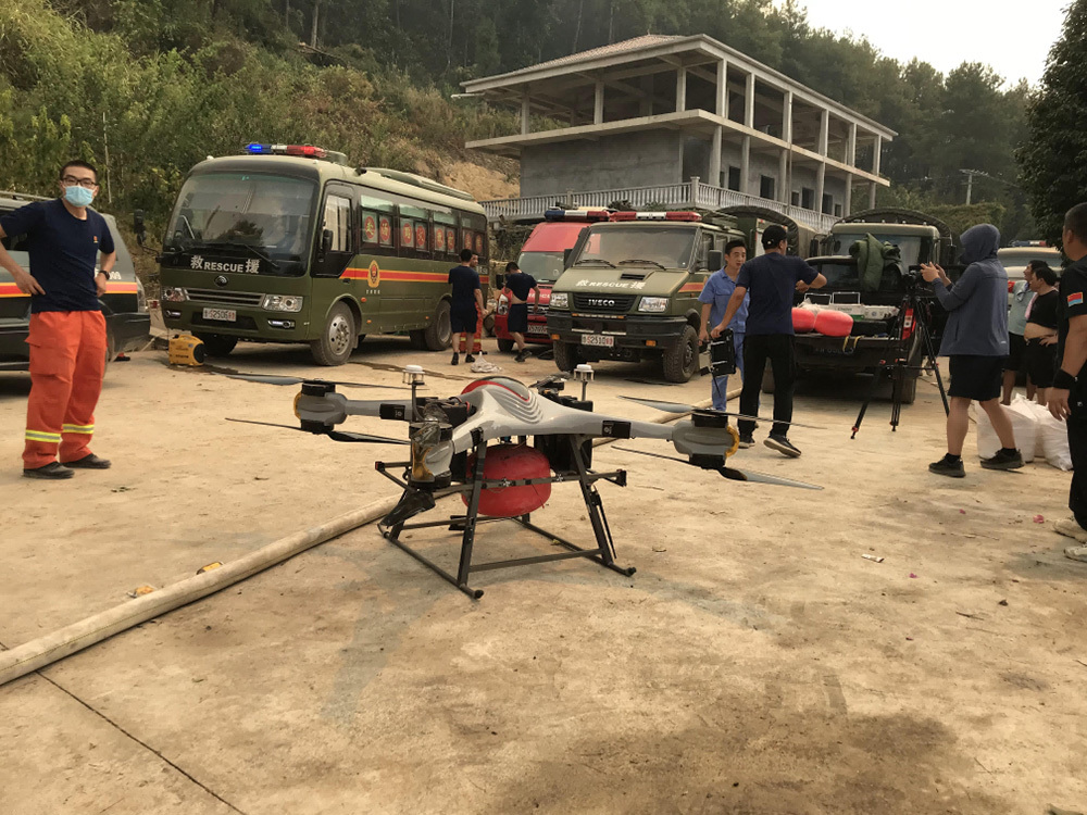 山火救援