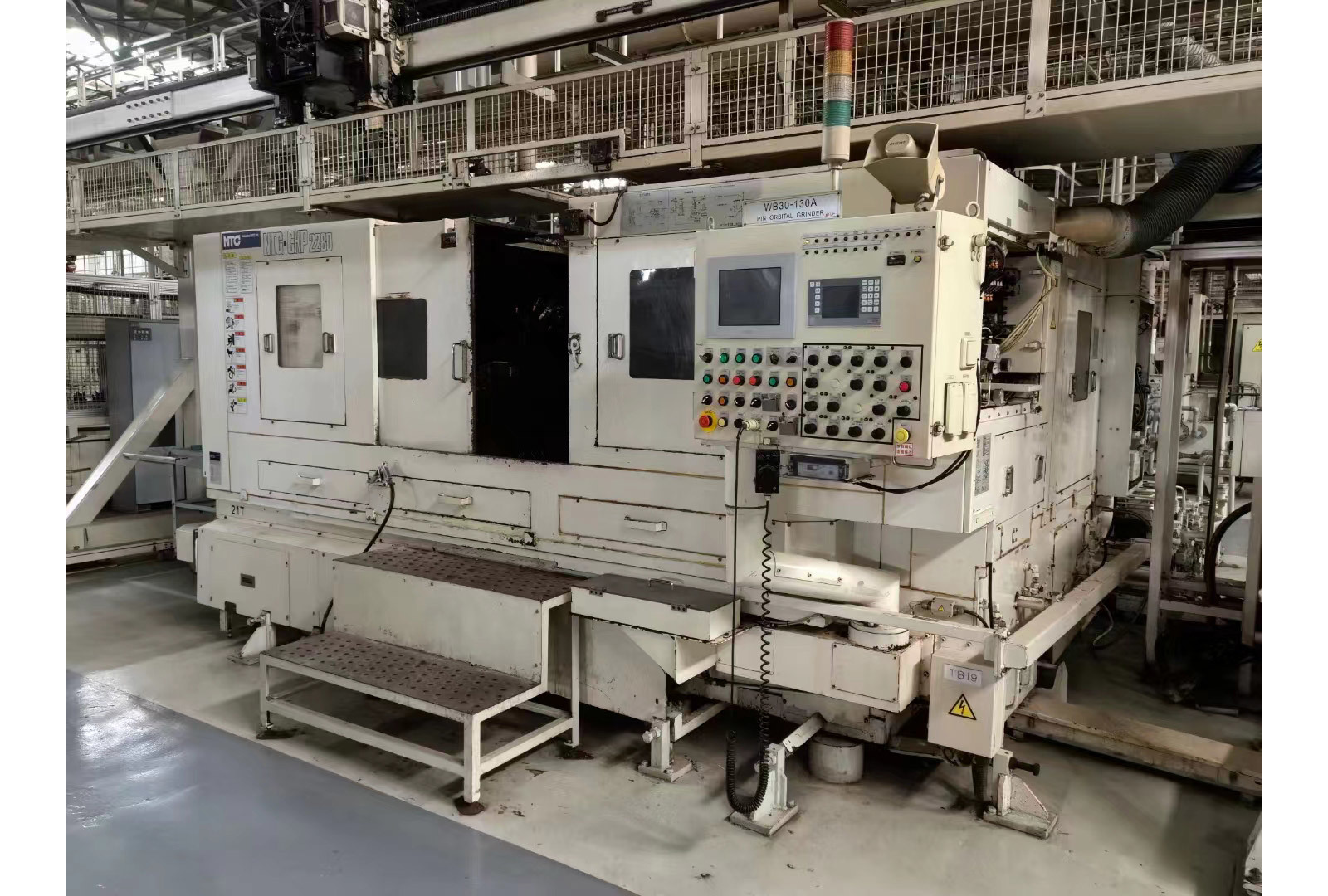 Japanese NTC Komatsu CNC tracking grinding crankshaft grinding