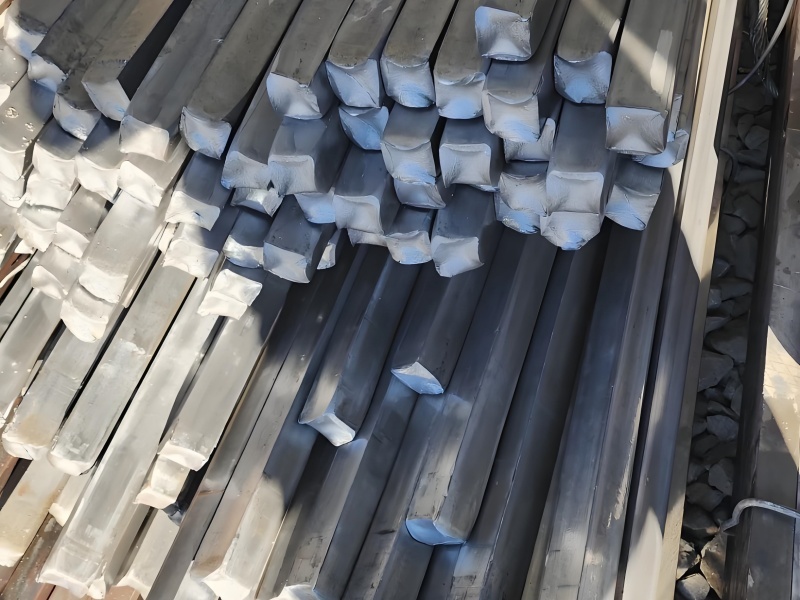ASTM 5120 Square Steel