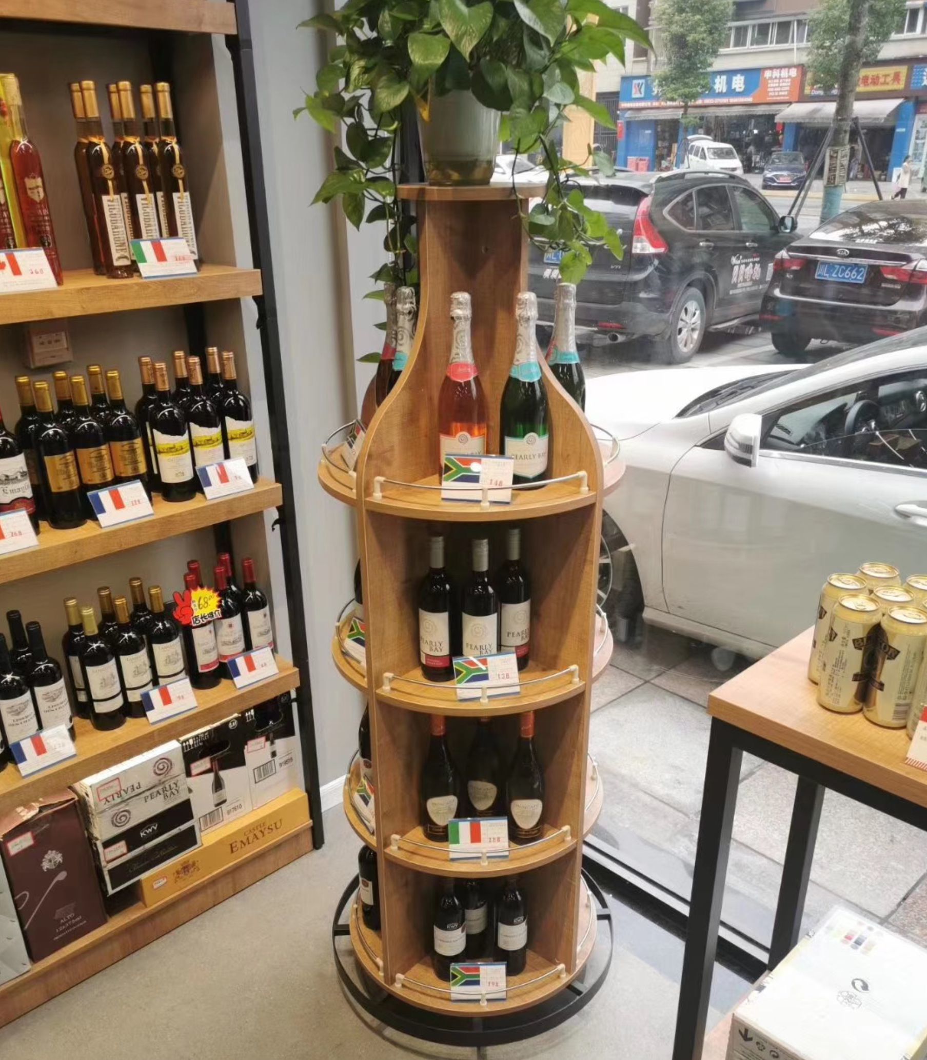 烟酒专卖店创意货架定制