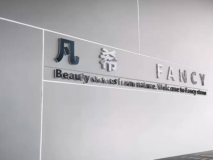 视频标题 视频标题