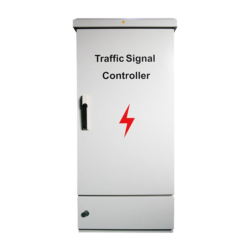 E100 Adaptive Coordinated Traffic Light Controller