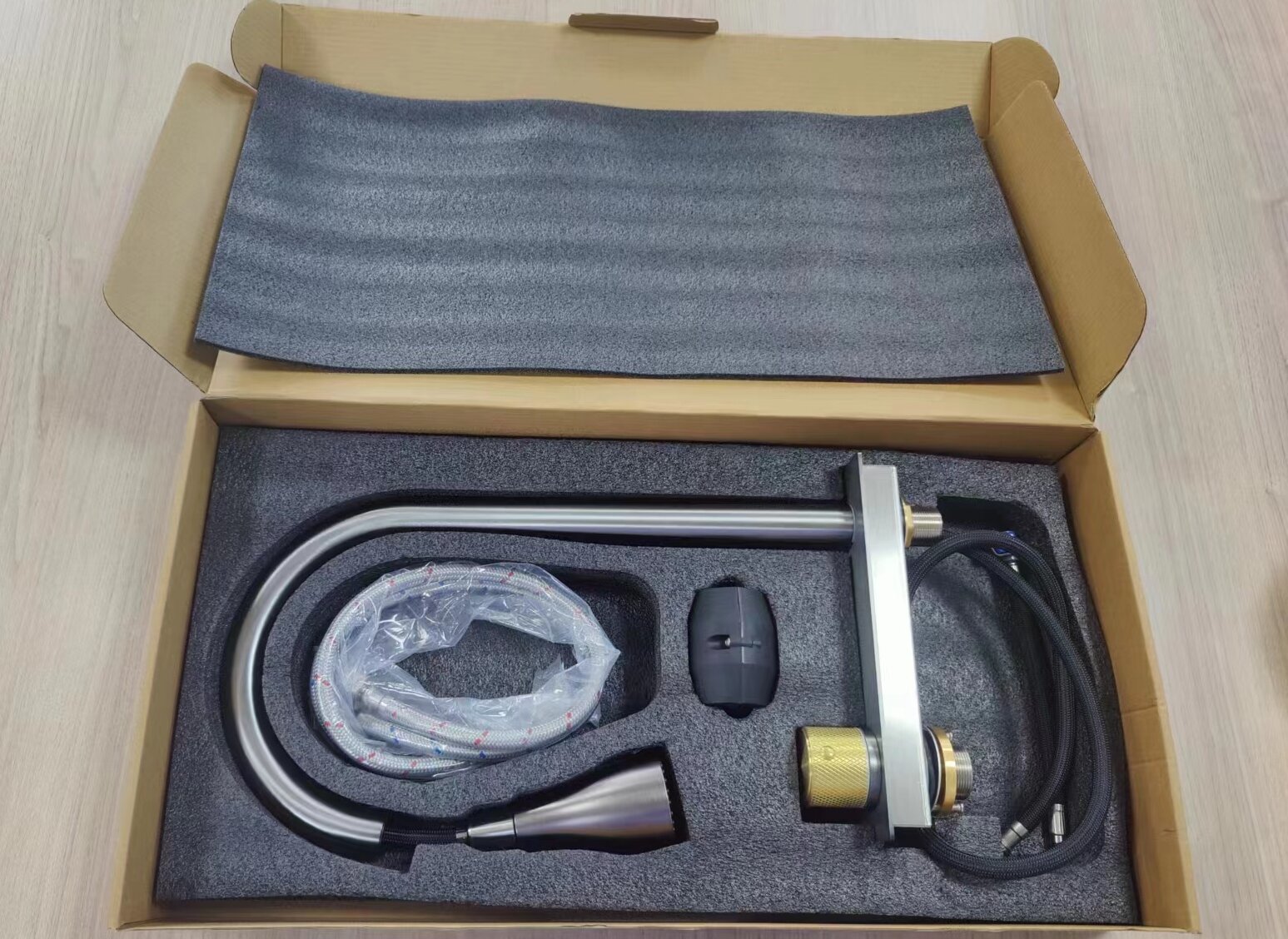 Fregadero de cocina de acero inoxidable Con grifo Lavabo de multifución