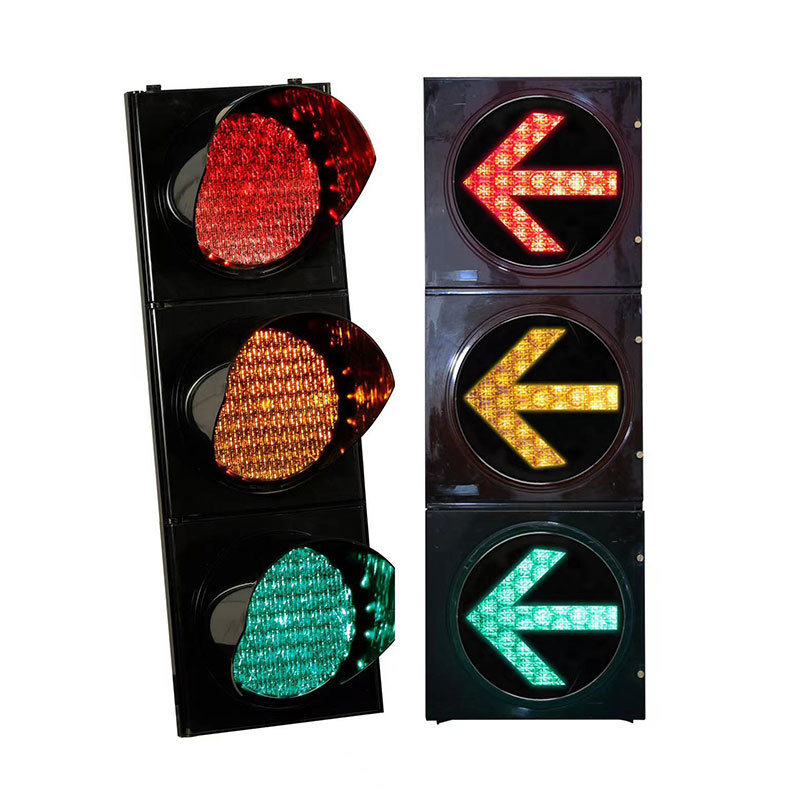 Cobweb Lens Vehicle Traffic Light