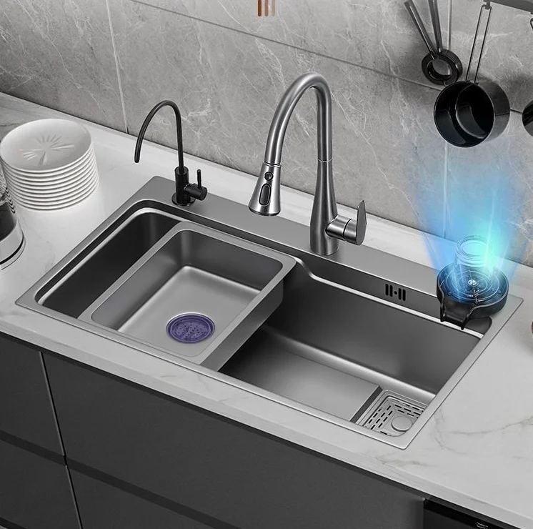 Fregadero de cocina de acero inoxidable con grifo Lavabo de alta calidad
