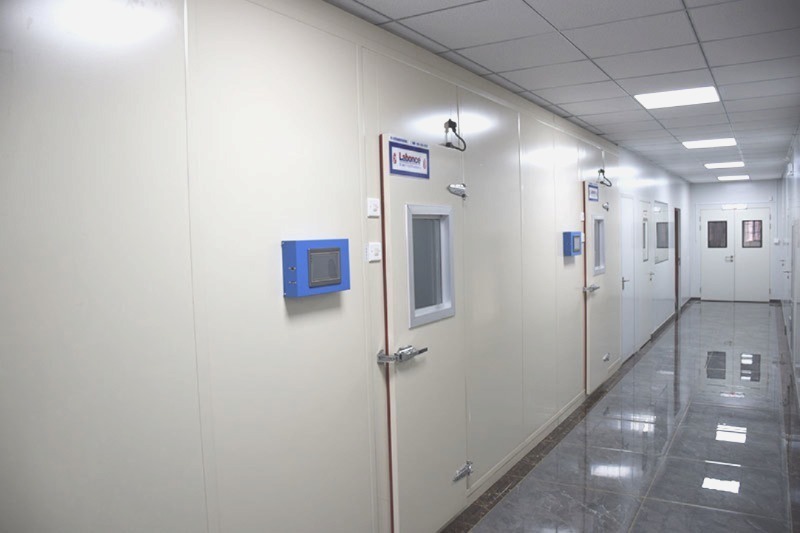 Walk-in Stability Room