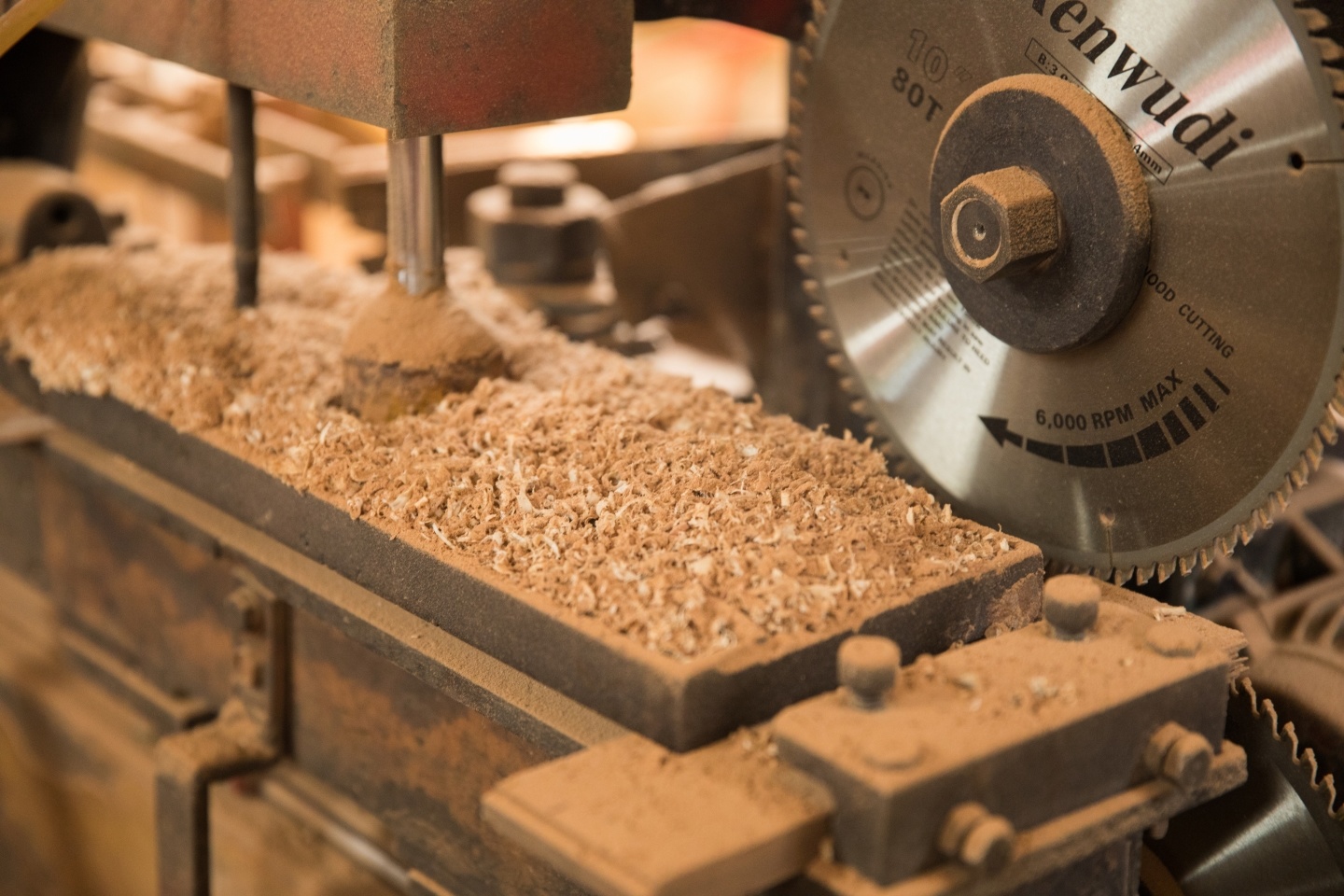 Do you know the advantages of construction lumber?