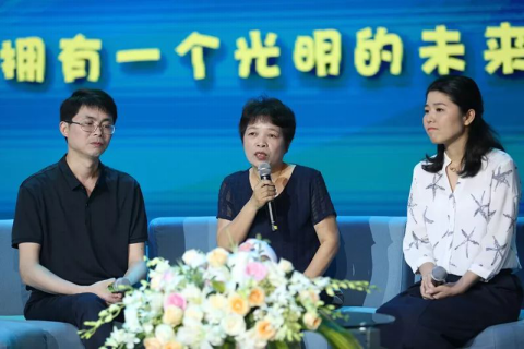 全国权威近视眼防控专家褚仁远教授对我市近视防控工作寄语