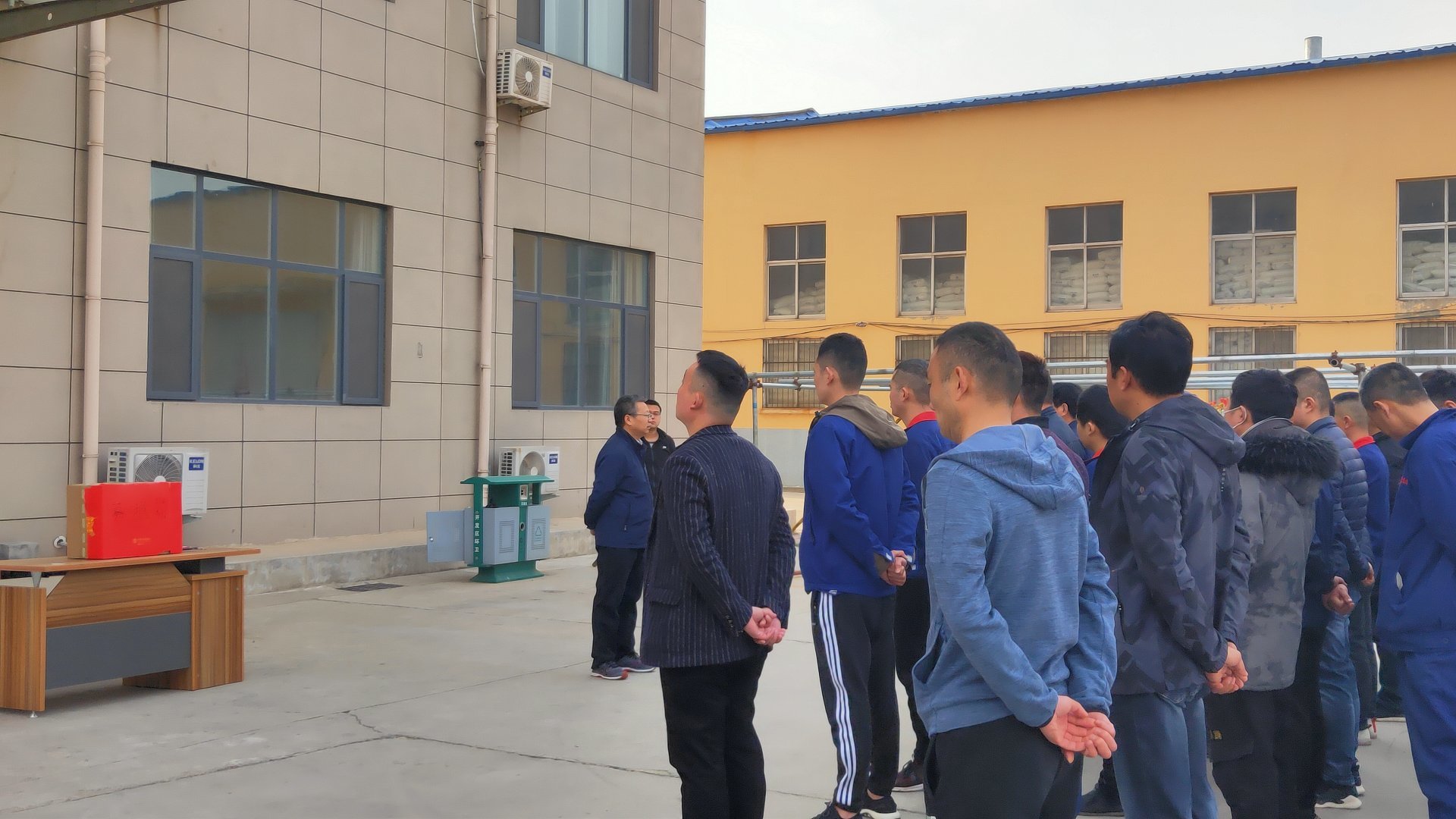 土工布和無(wú)紡布一樣嗎？有什么區(qū)別和不同？