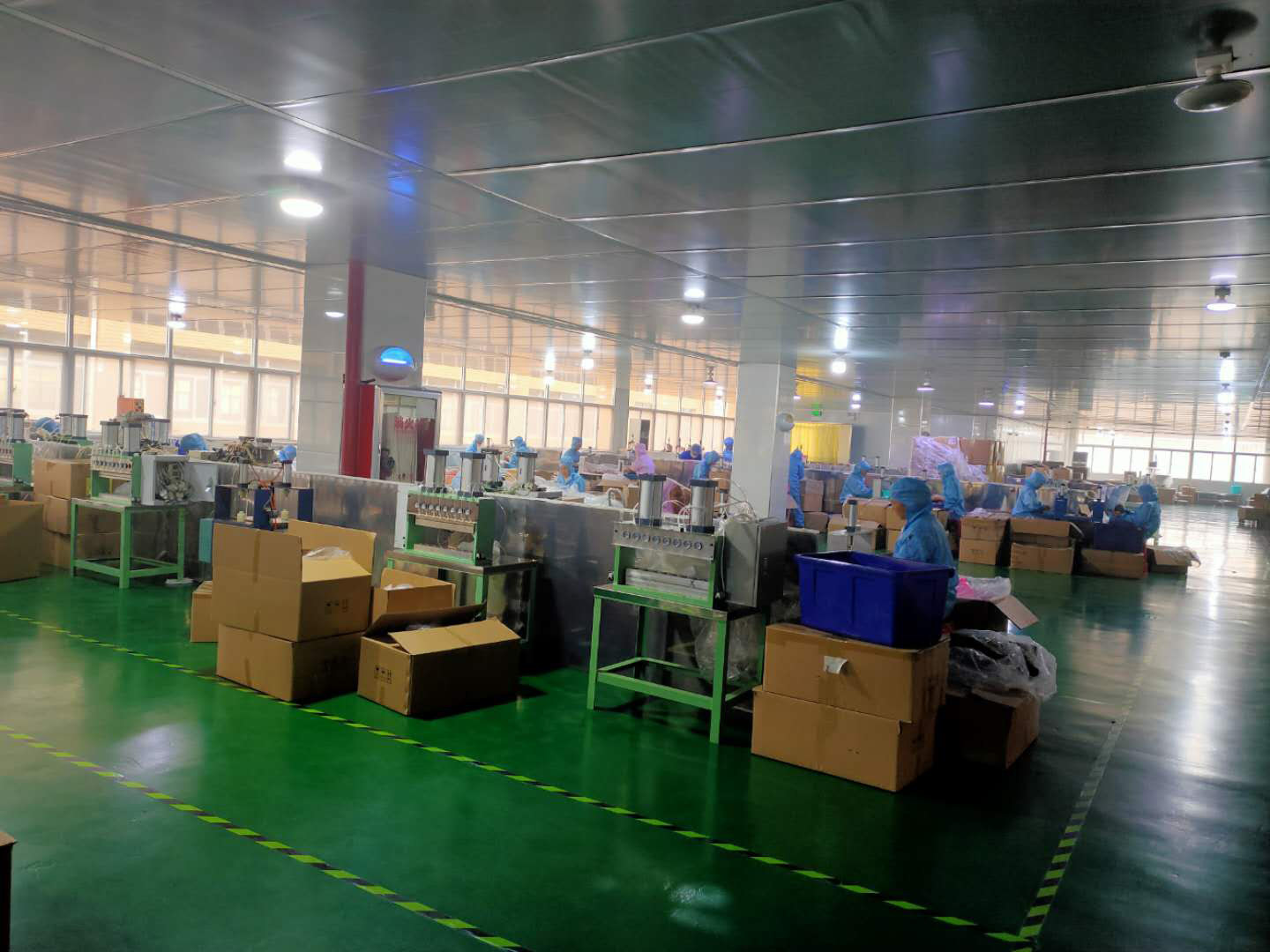 Ru IjinL EQ UN plastic technology co.,Ltd. equipo