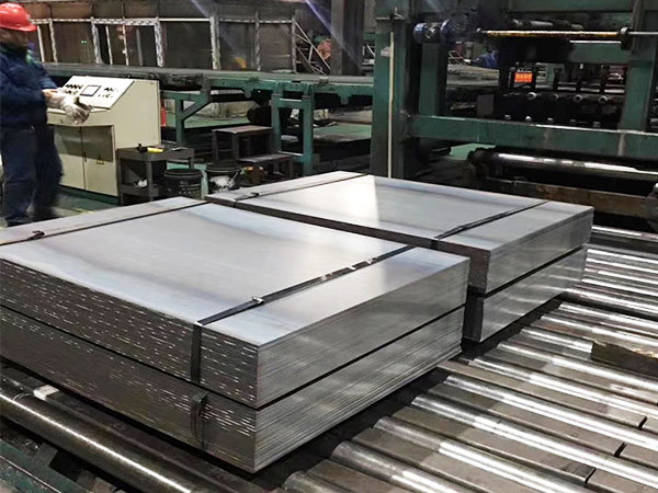 How to choose the thickness of 304 stainless steel plate?