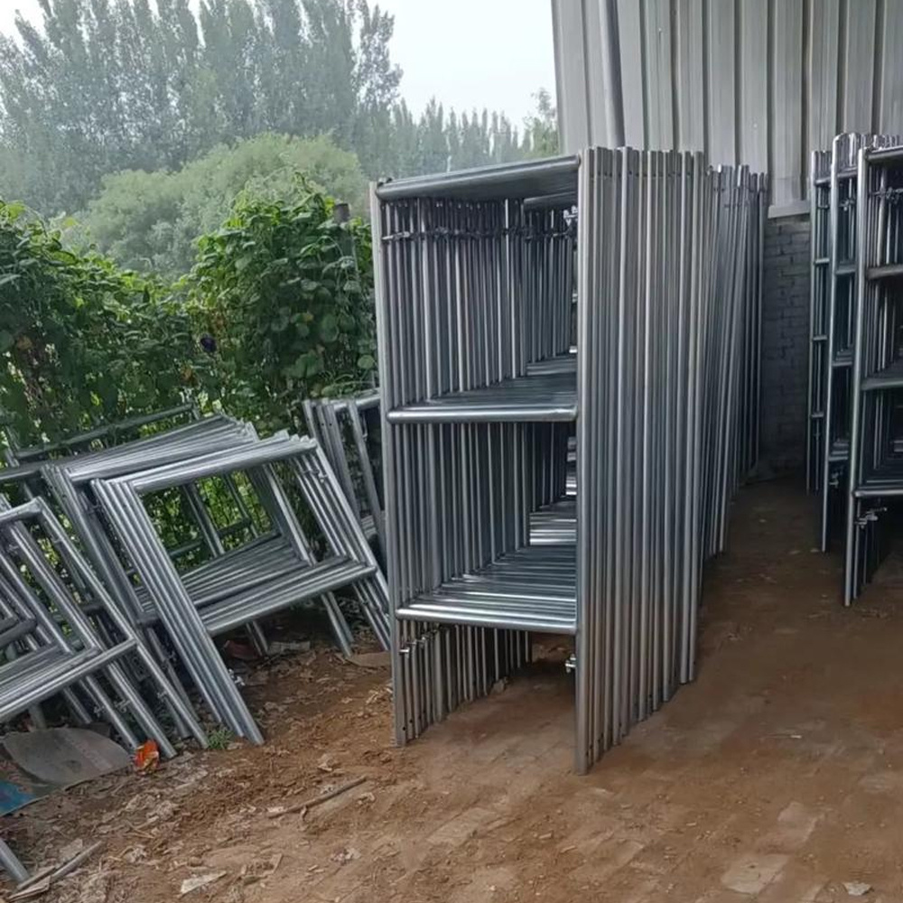 Tubular steel scaffolds
