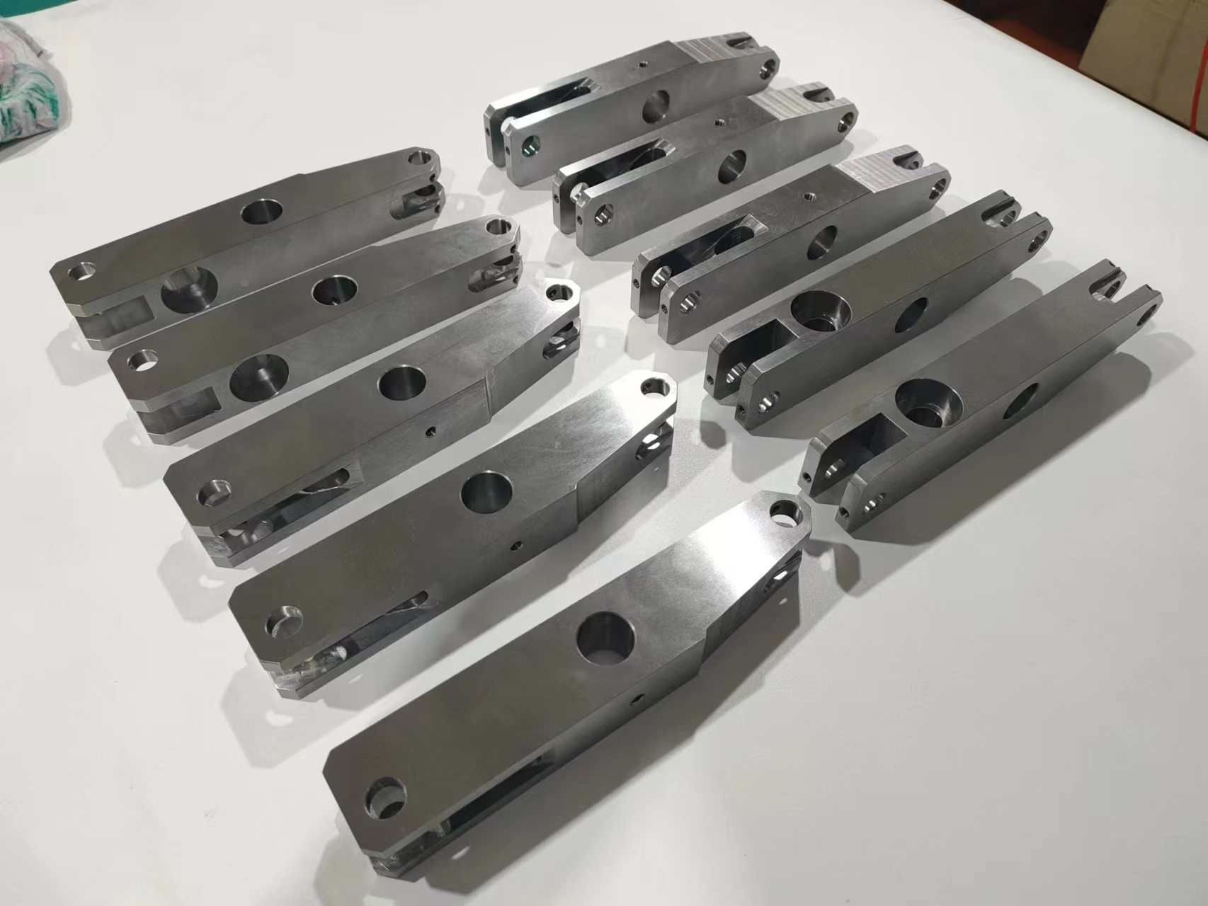白鋼製品