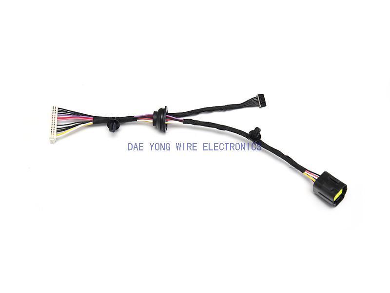 Front combination lamp wiring harness