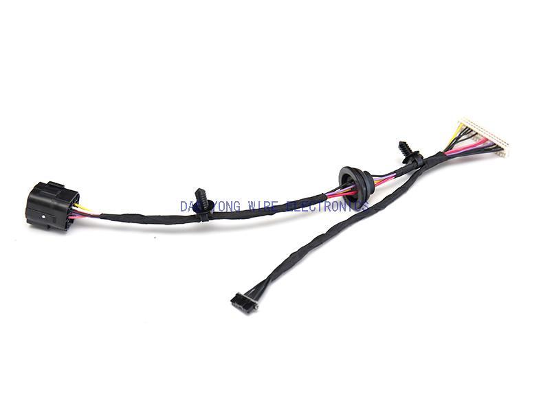 Front combination lamp wiring harness