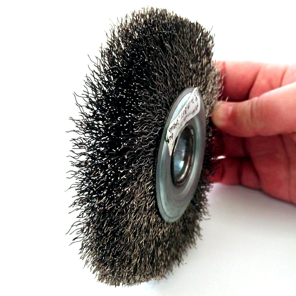 sugarcane cleaning brush