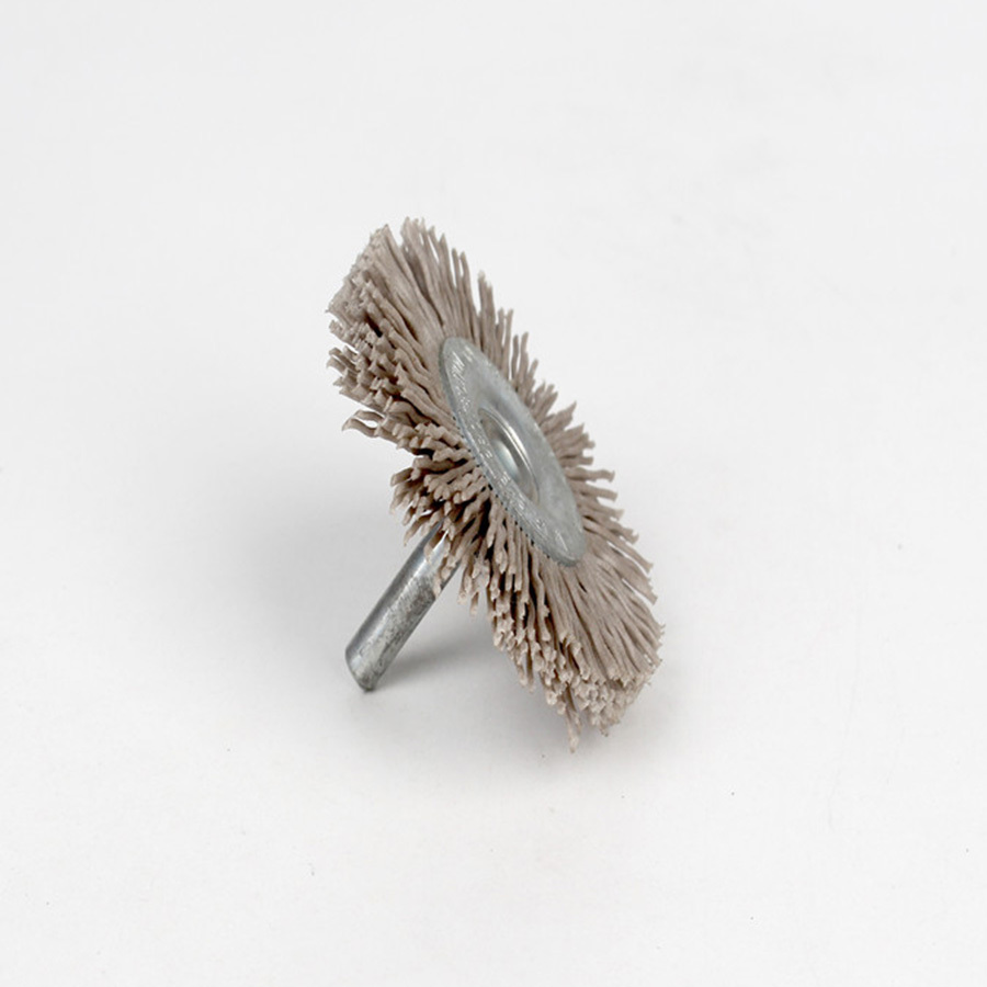 Alumina abrasive nylon filament mandrel mounted brush