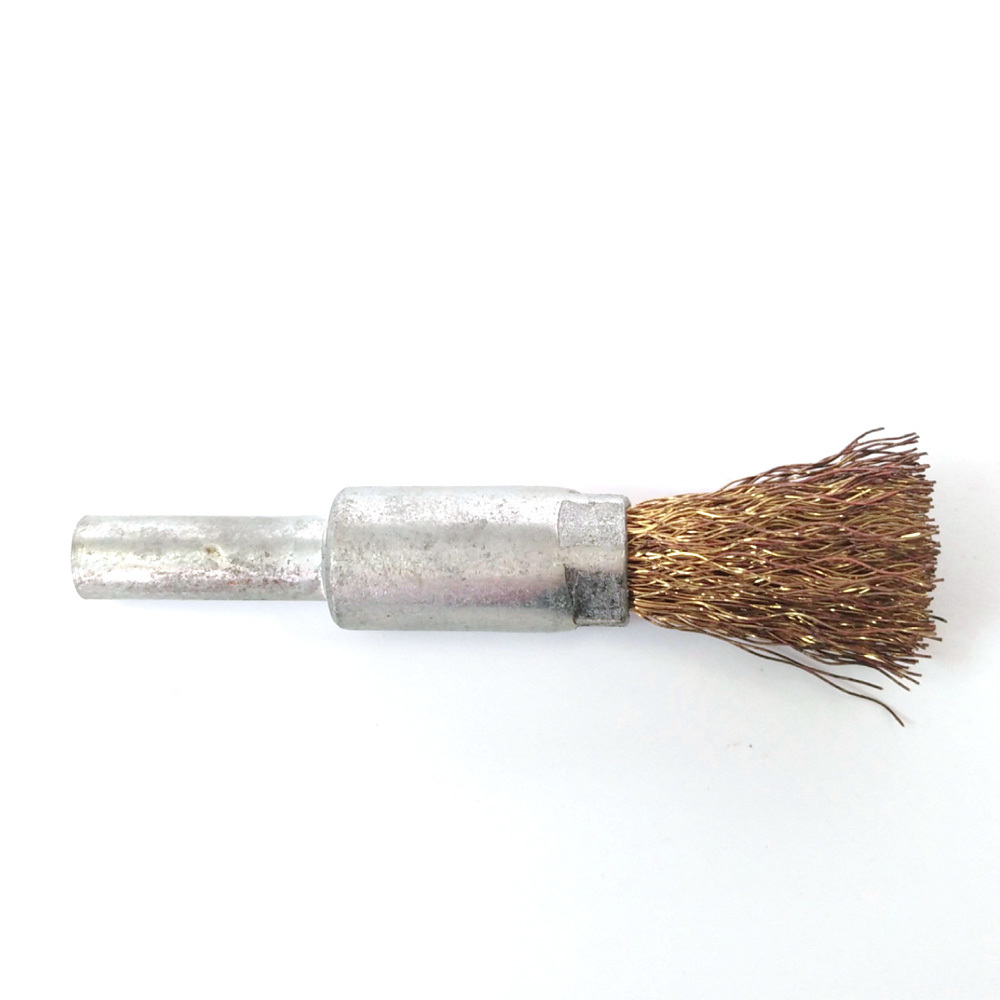 Crimped brass coated steel wire end brush