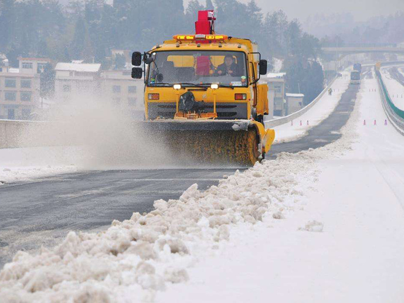 The effect of adding a corrosion inhibitor to a snow-melting agent
