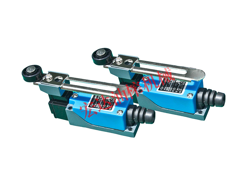 Hydraulic fittings