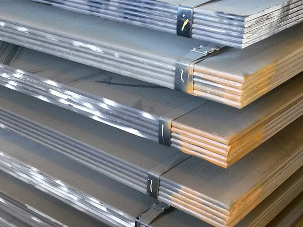 The Advantages of Stainless Steel Sheets: A Comprehensive Overview