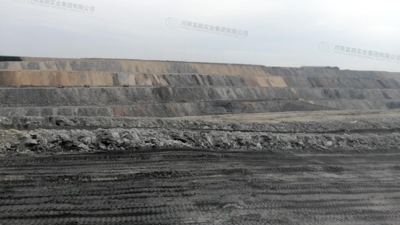準(zhǔn)格爾旗華富煤炭有限責(zé)任公司露天煤礦外委剝離工程