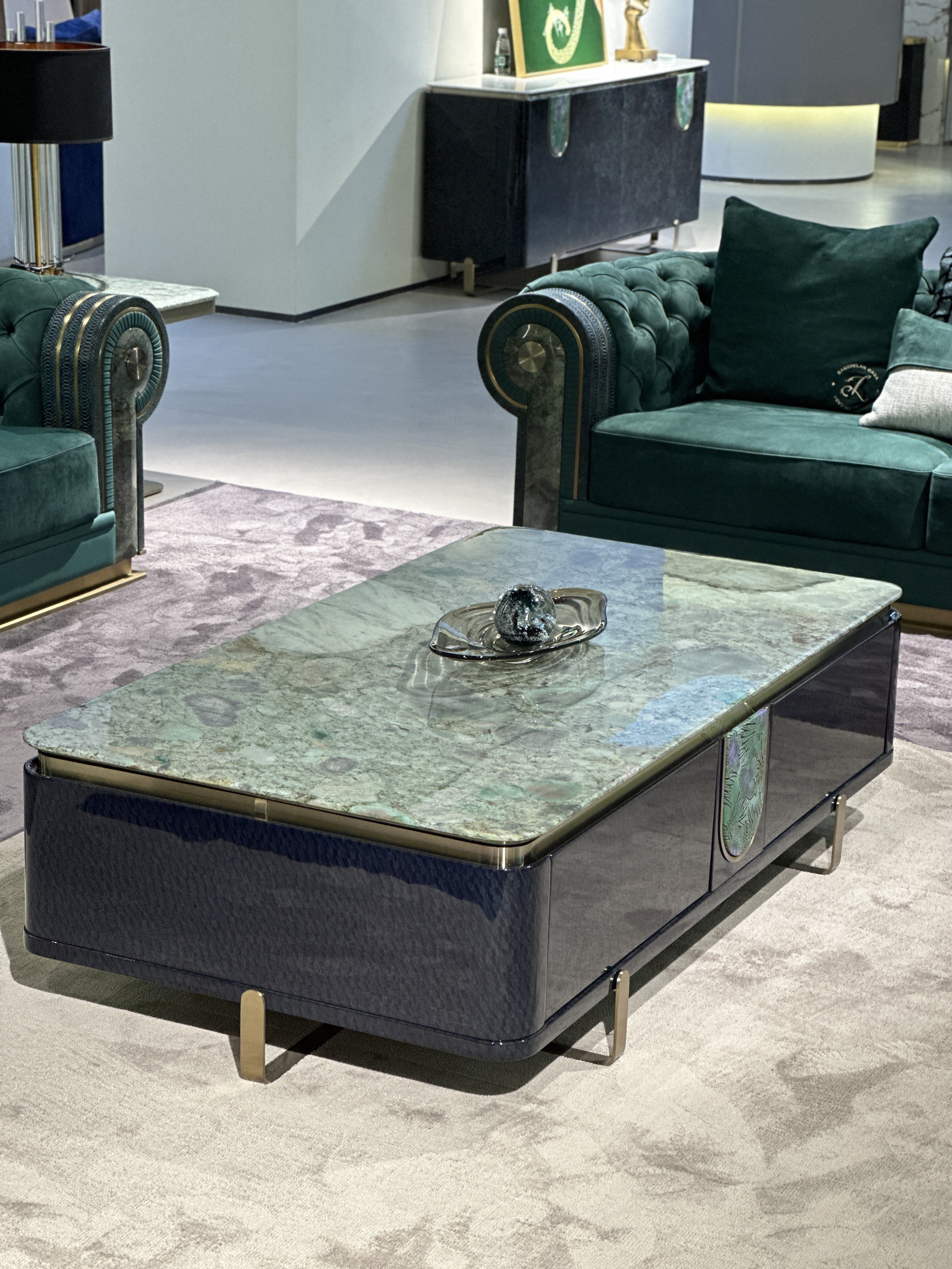Coffee table B01