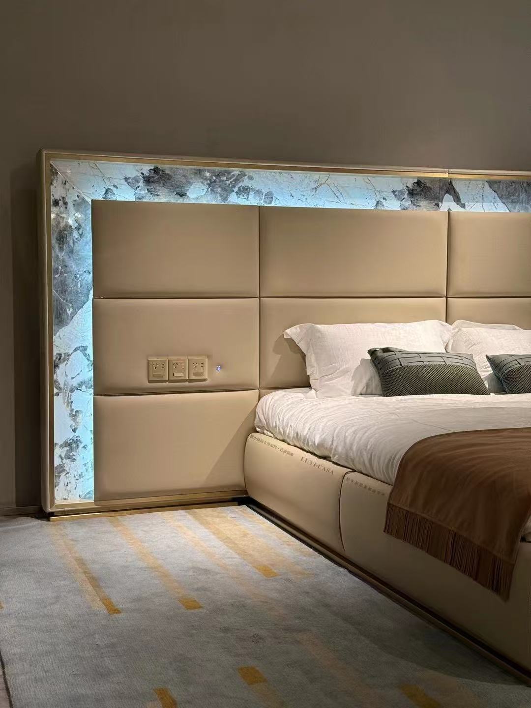 Master Bedroom Bed LY43