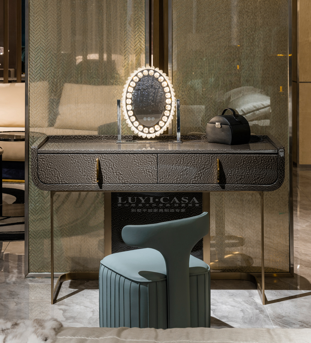 Dressing table T1