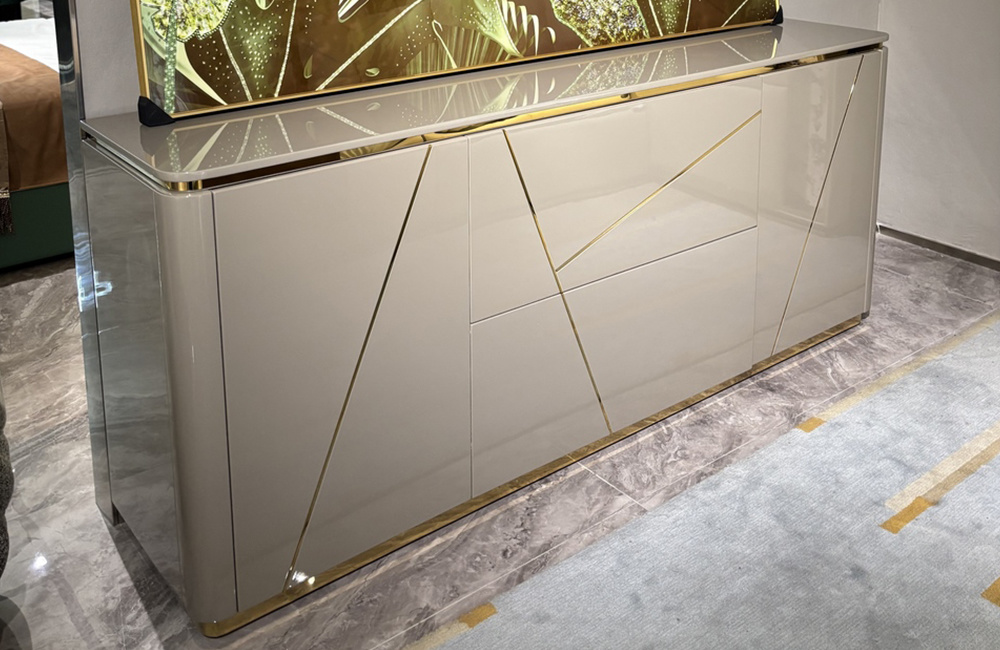 Material innovation and application in the development process of sideboard