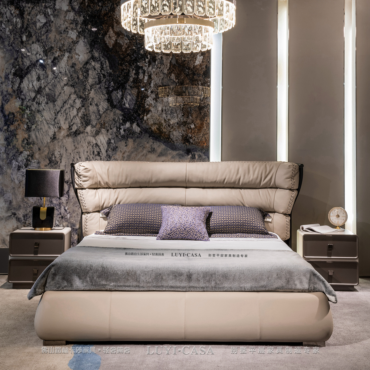 Master Bedroom Bed T3