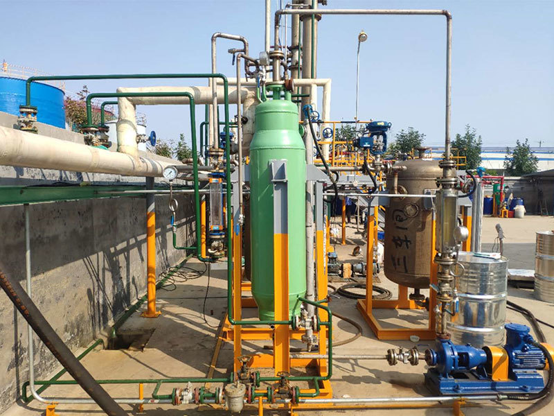 Pilot-Plant Loop Reactor System
