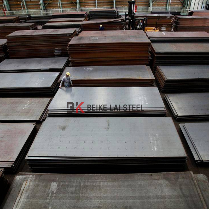 High carbon steel plate