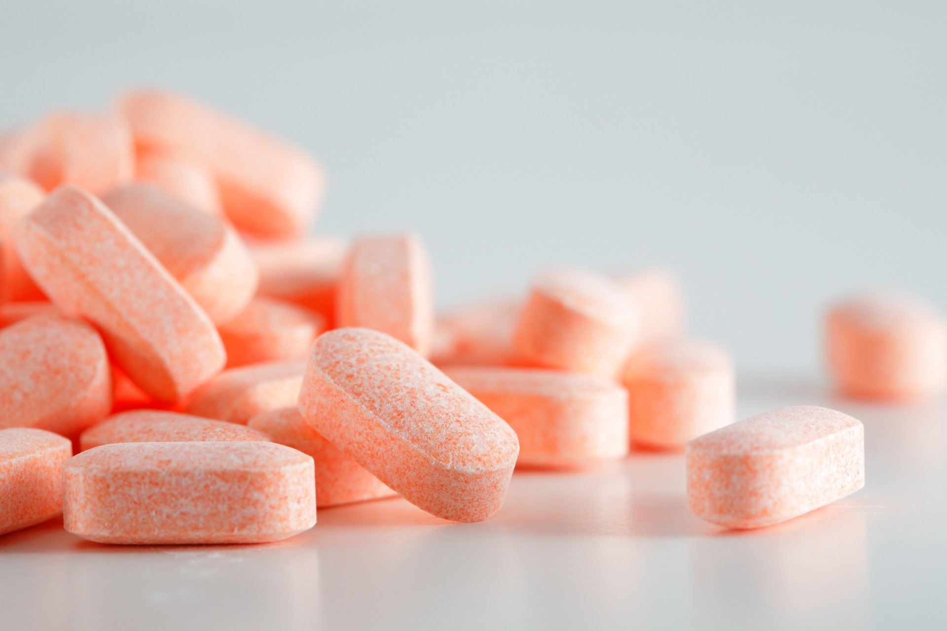 Guide for precise dosage control of granular products