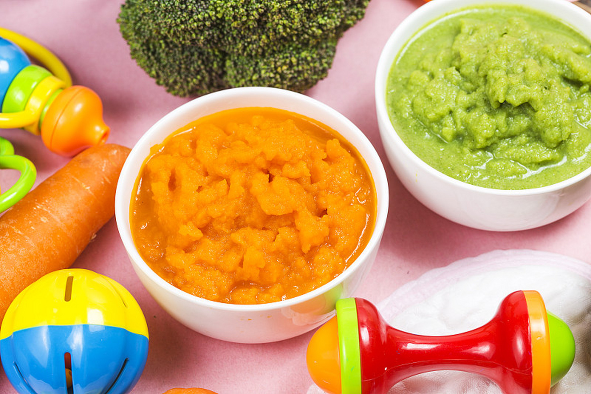 How to scientifically feed a baby to promote healthy growth?