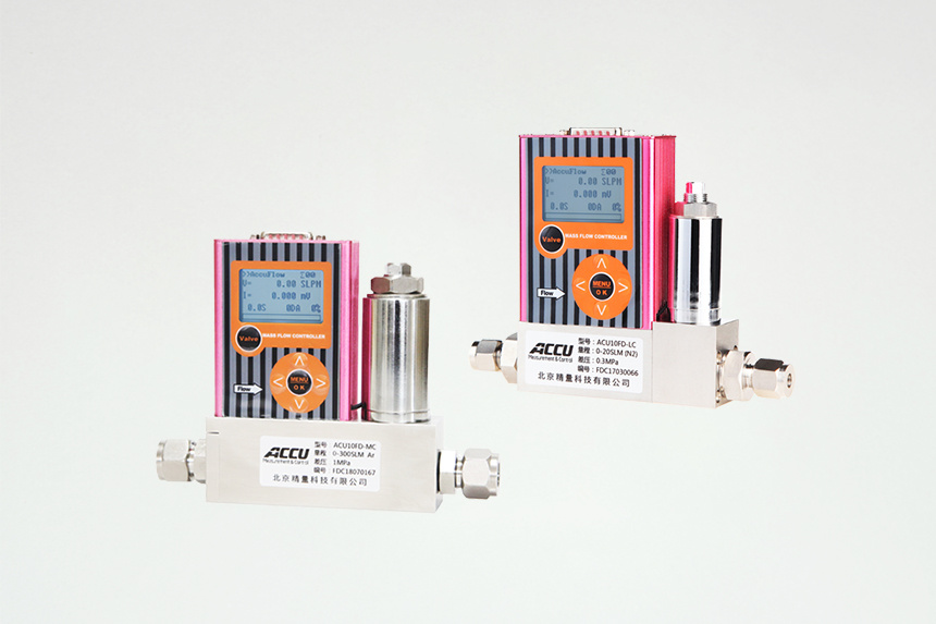Why is pressure stabilization compensation necessary for mass flow meters?