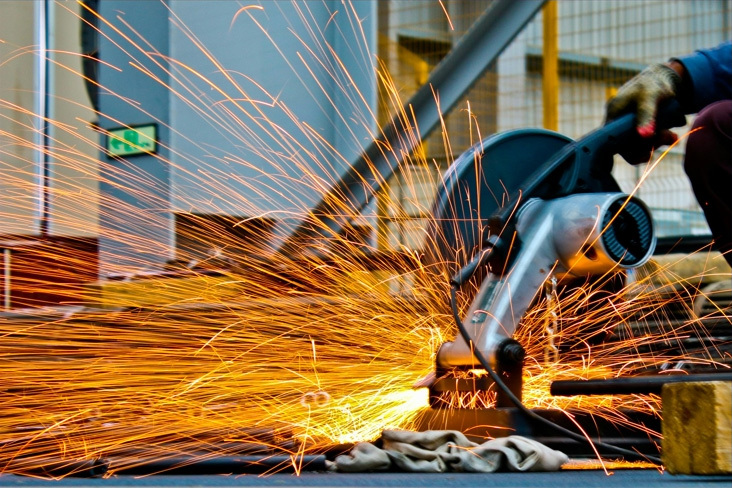 A materials company: A highly efficient digital solution for industrial mixed gas blending