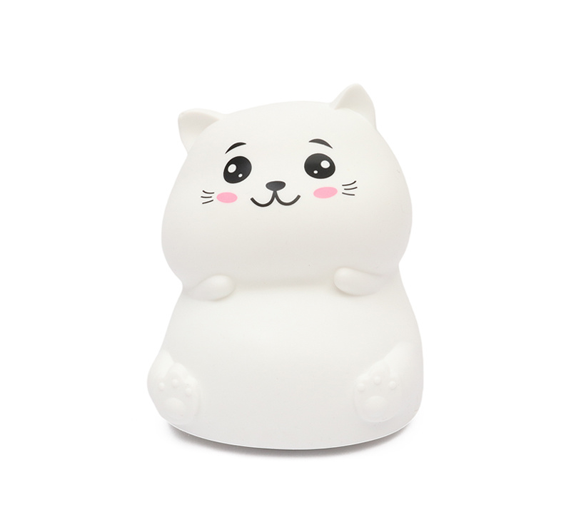 小猫拍拍灯