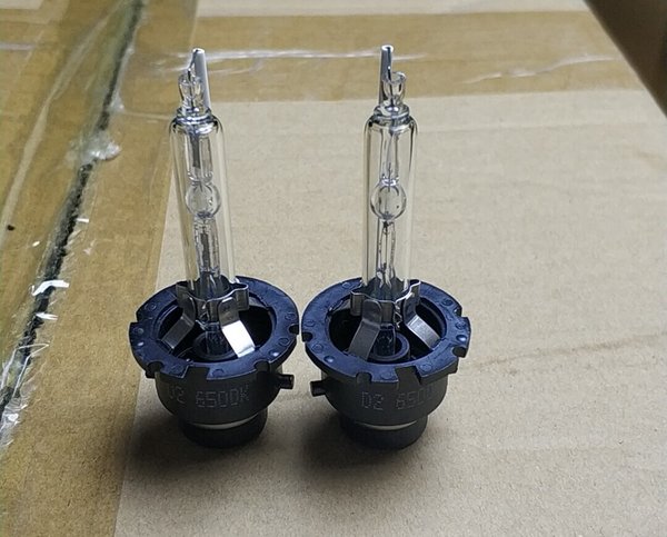 卡车小百科（3）：灯泡接口，一看就懂
