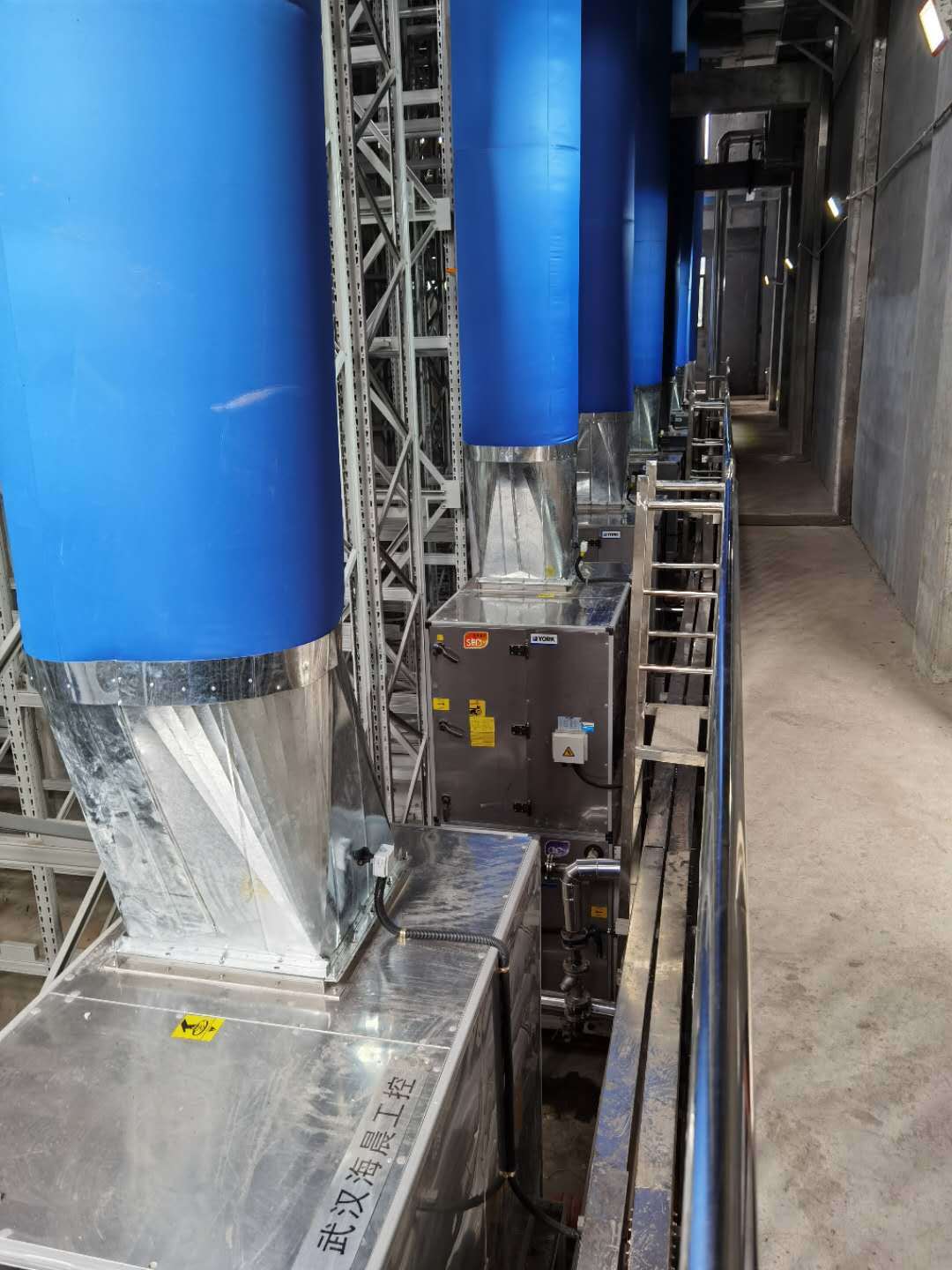武汉海晨工控助力酒厂立库系统