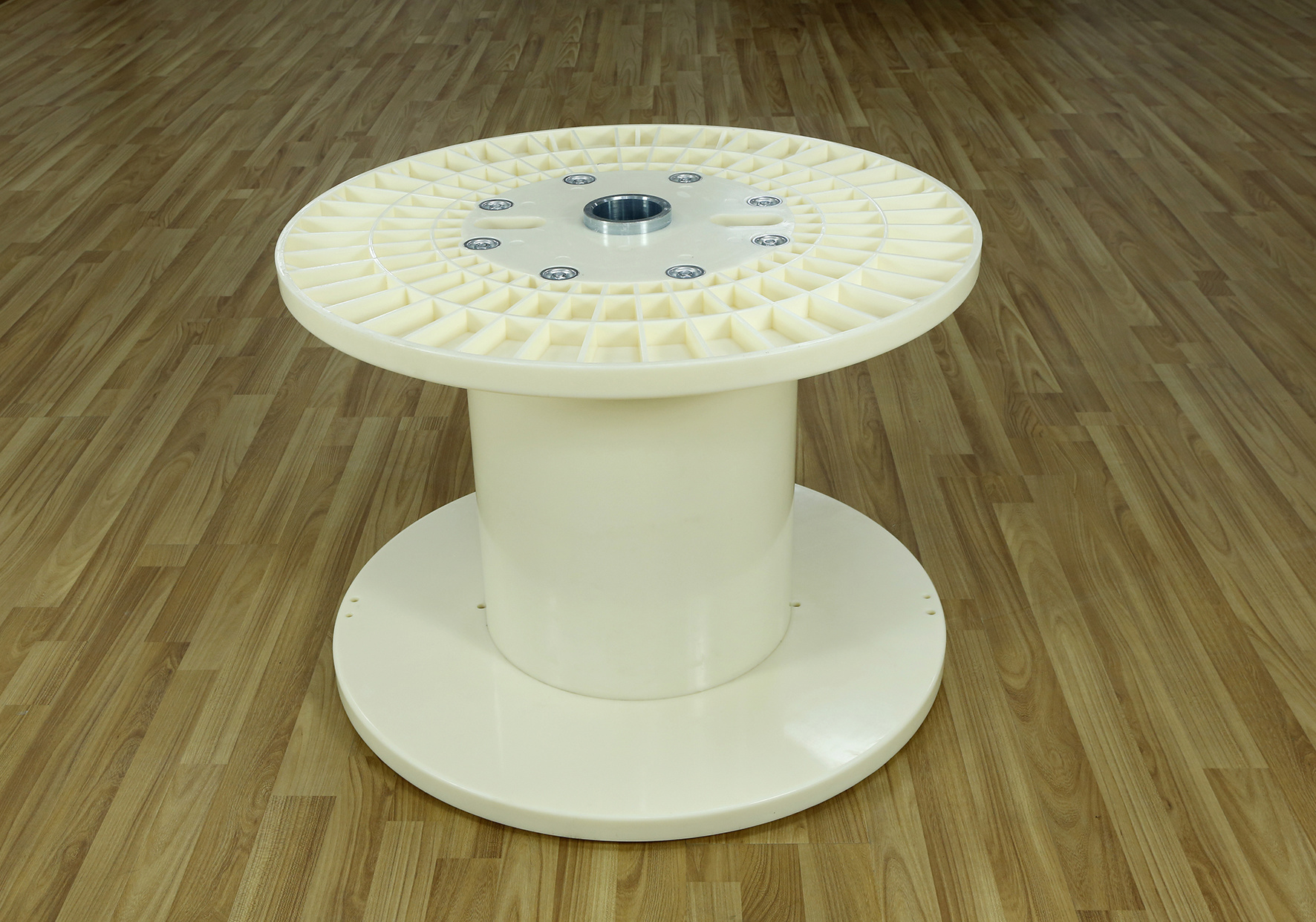 Communication cable reel