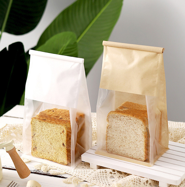 Baked bread bag with tin tie