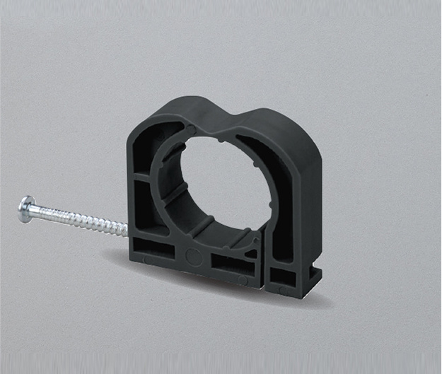 NAIL-IN PIPE D-CLIP