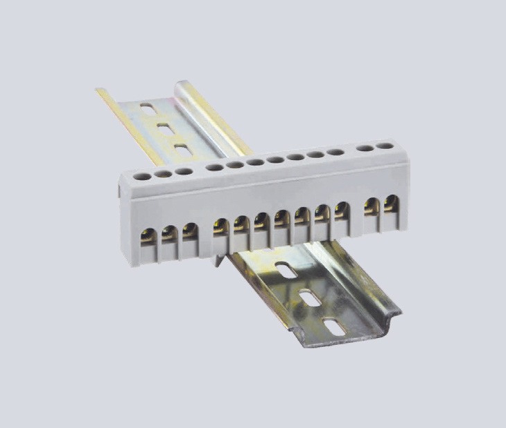 FTO32 EARTHING CONNECTION WITH DIN RAIL HOLDER