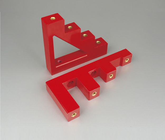BUS BAR ISOLATOR